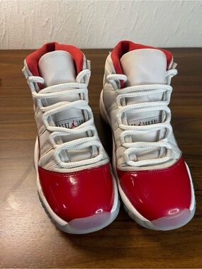 Nike Air Jordan 11 Cherry Varsity Red Size 6.5Y (Equivalent to Women’s 8)